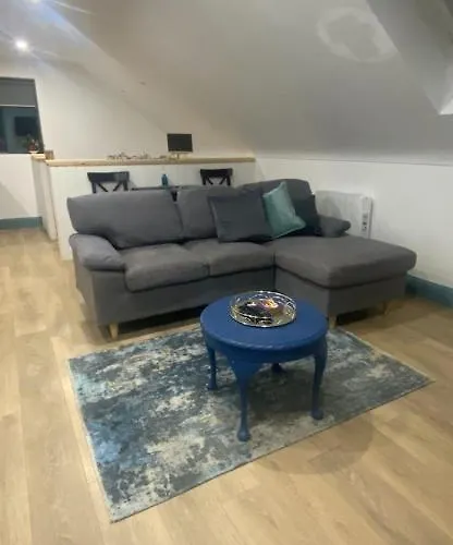 Riverfield Apartment *